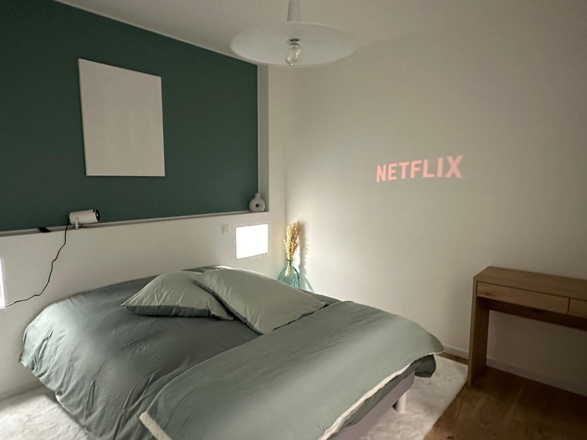 Maison Des Ambans Chambres D'Hotes Hypercentre 200M De La Gare Et Petit Dejeuner Inclus Ажан Екстериор снимка